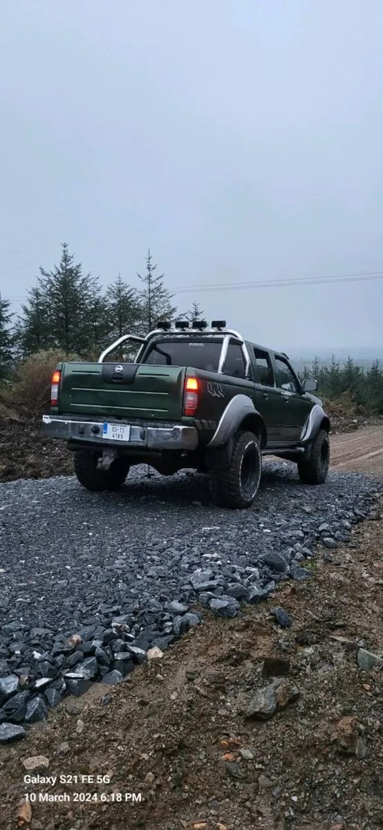 Nissan navara d22 - Image 1