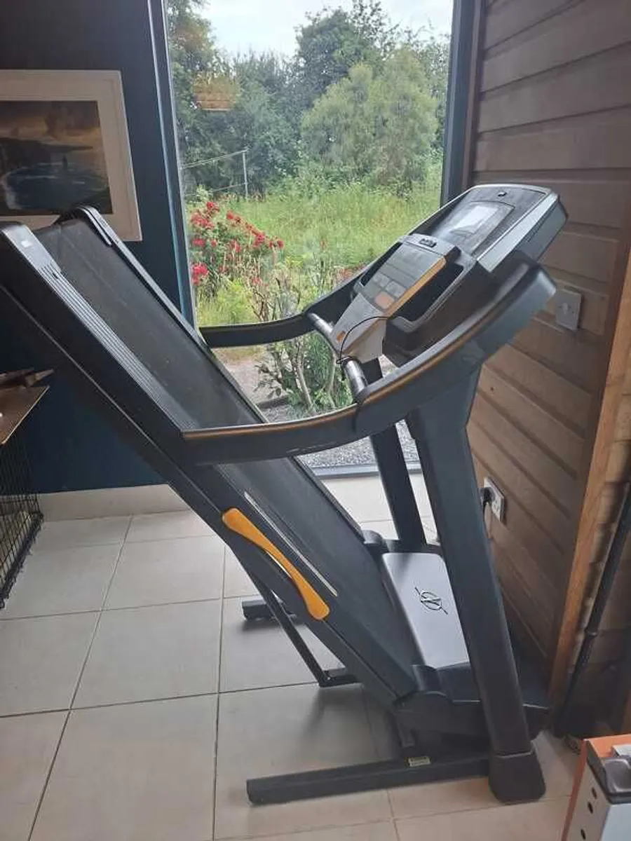 Nordic Track T 9.1 Foldable Treadmill - Image 1
