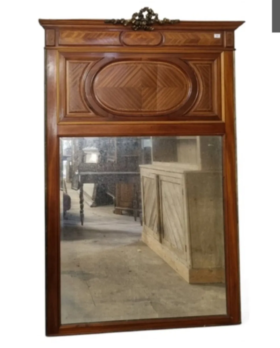 Over mantle mirror