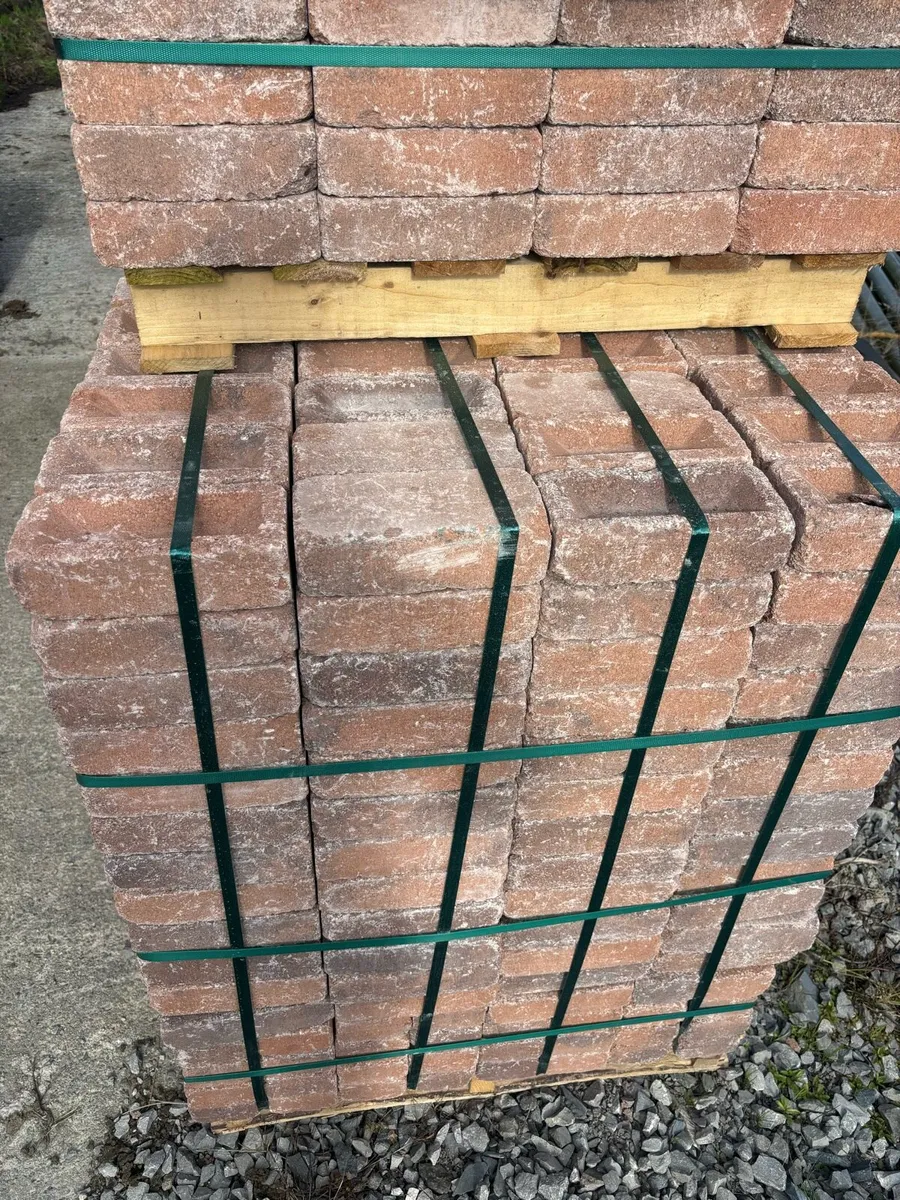 Building brick - Image 2