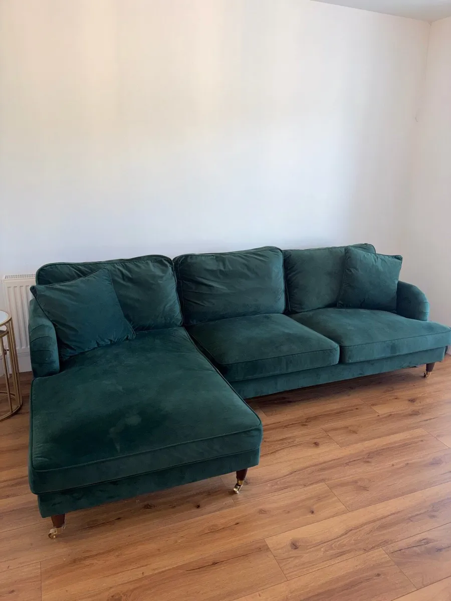 L shaped sofa - Image 2