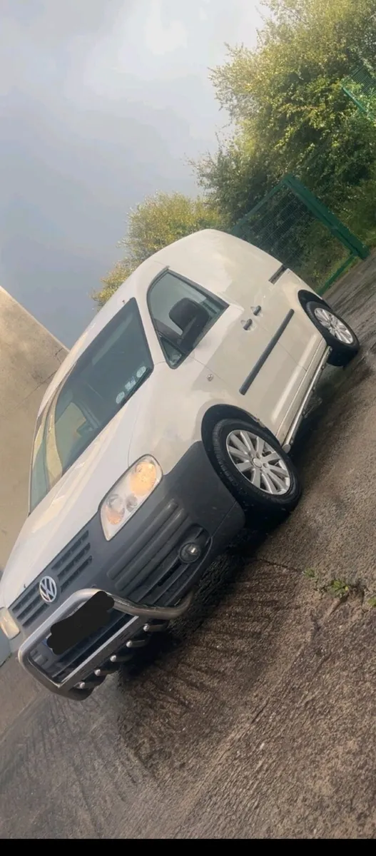 \€2350//2008 vw caddy 1.9 tdi taxed and tested - Image 3