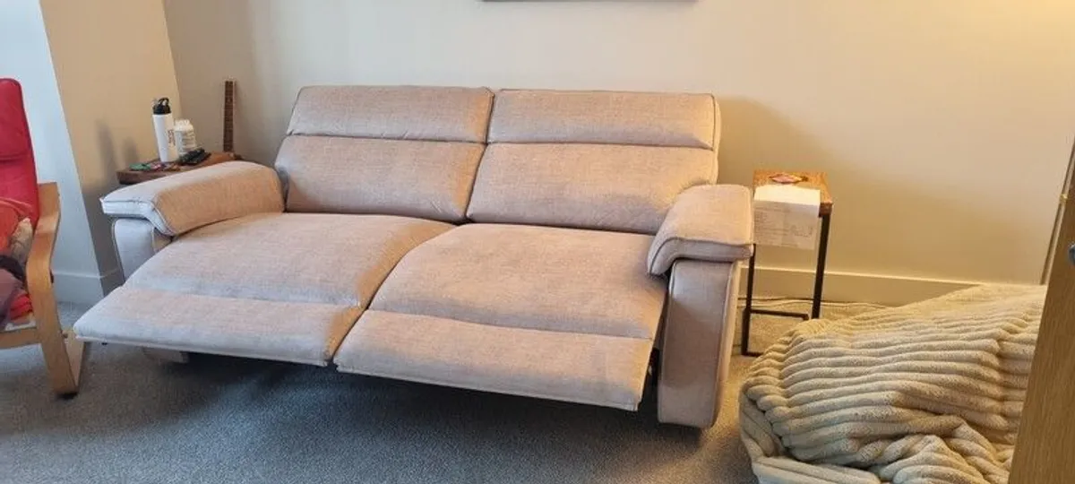 Like New 3 Seater Power Reclining Sofa - Image 3