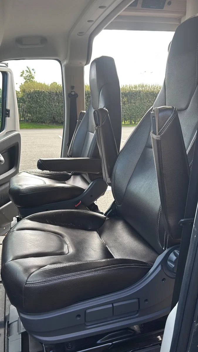 Motorhome - Image 3