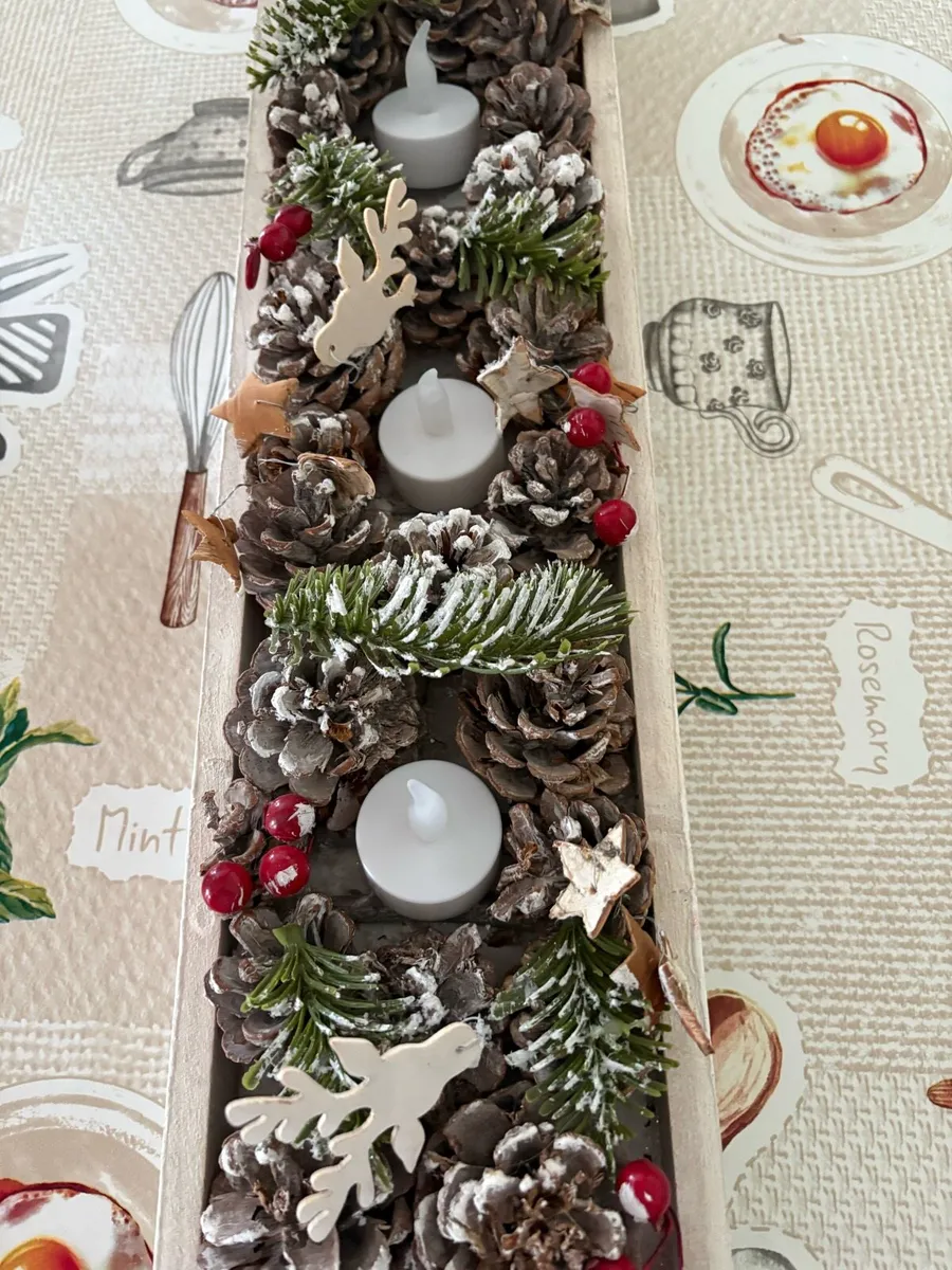Christmas decoration - Image 1