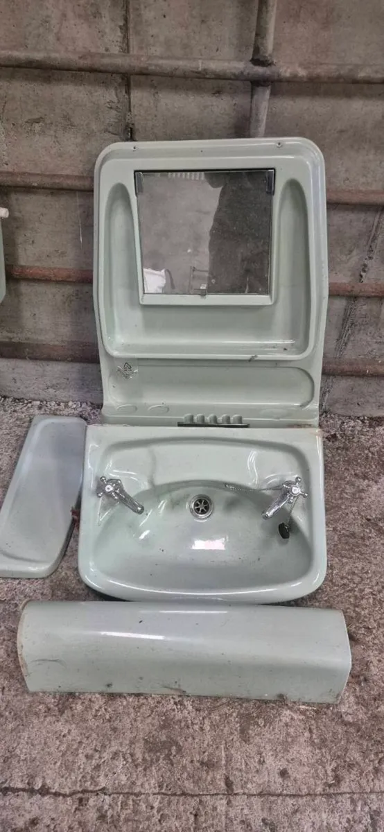 Avocado toilet suite - Image 2