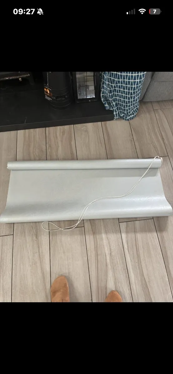 Grey blinds - Image 3