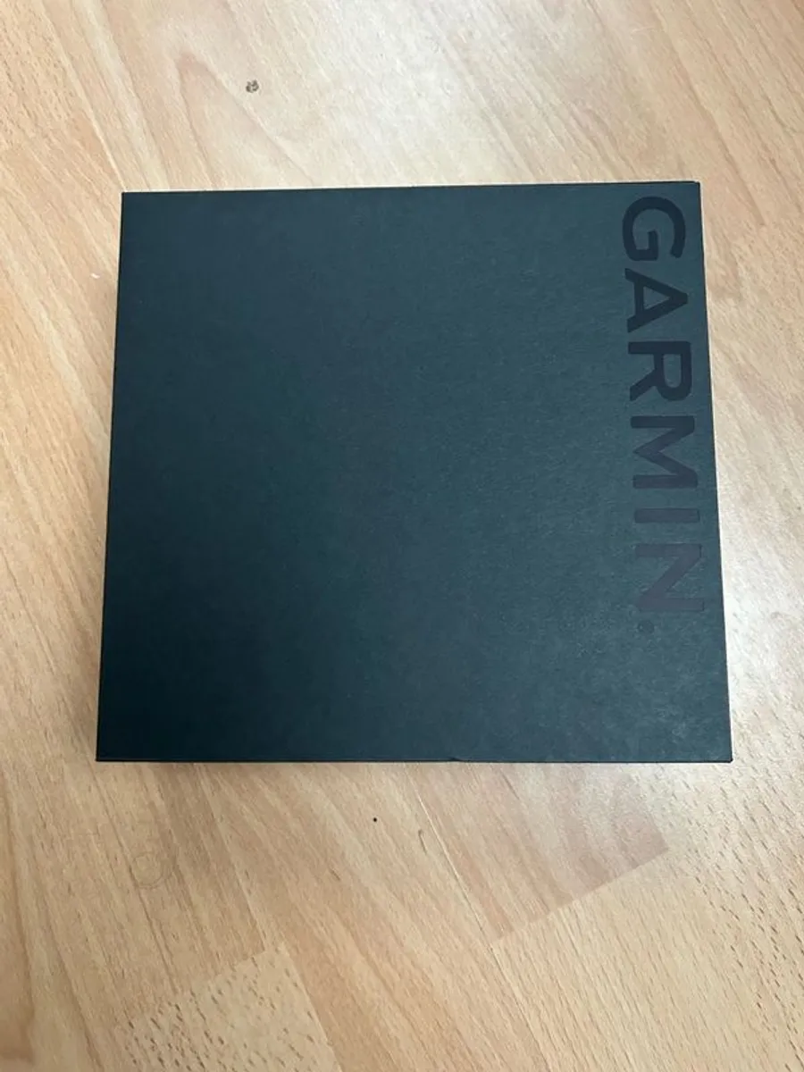 Garmin Fenix 9 Pro 51mm AMOLED Sapphire - InReach - BRAND NEW - Image 3