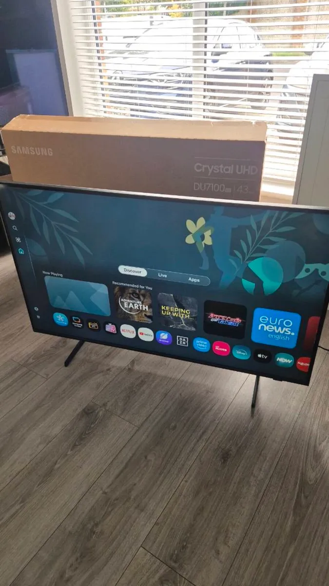Samsung Crystal UHD 4K Smart TV 43inch Excellent - Image 4
