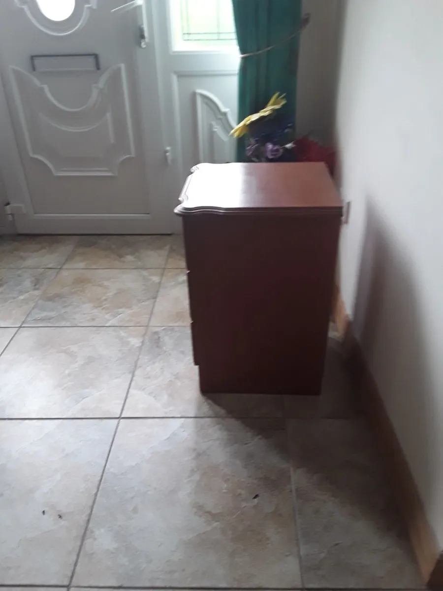 Rossmore tree draw Locker good condition - Image 4