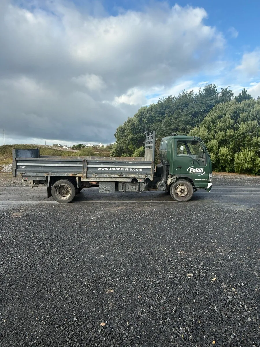 Isuzu NQR Tipper - Image 3