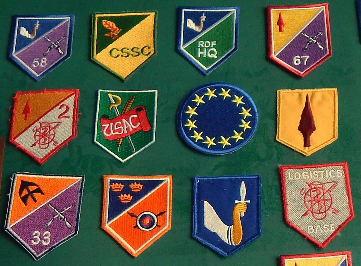 Selection of Irish Defence Forces Shoulder Flashes - Image 2