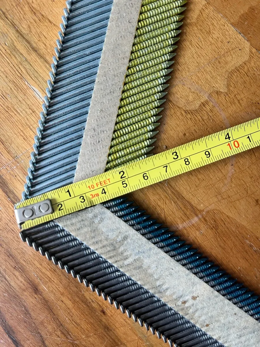 12 kg of nails - Image 1
