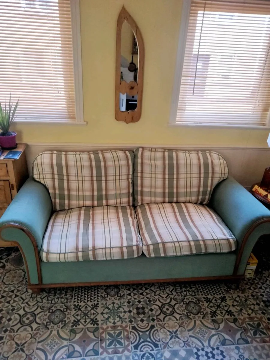 Two seater couch - Image 3