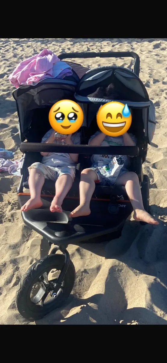 Out’n’Anout Double Buggy - Image 4