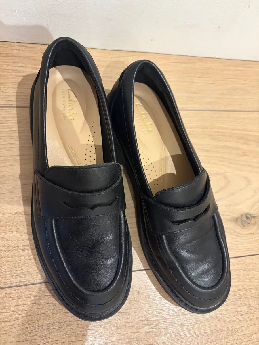 Clark ladies shoes - Image 1