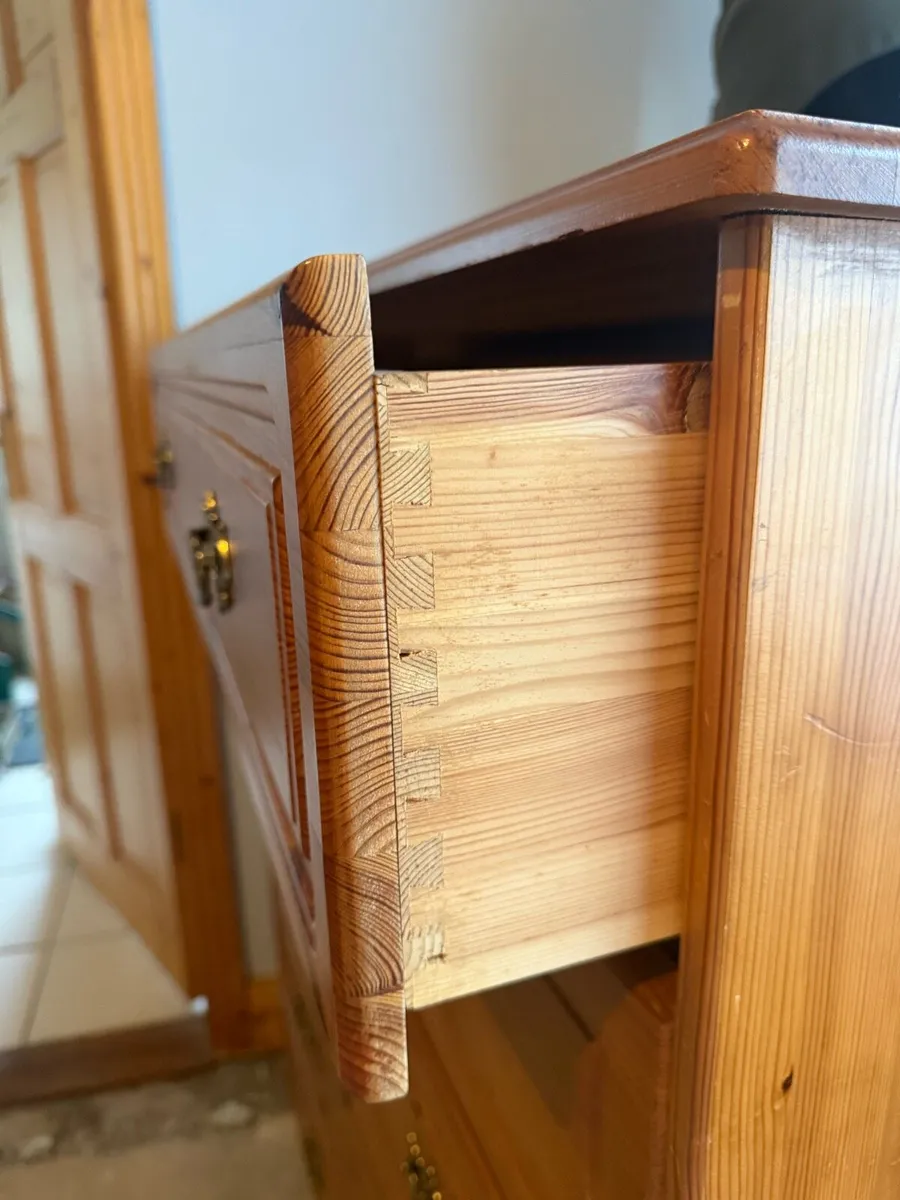 Solid Pine Chest of Drawers – Vintage / Rustic - Image 3