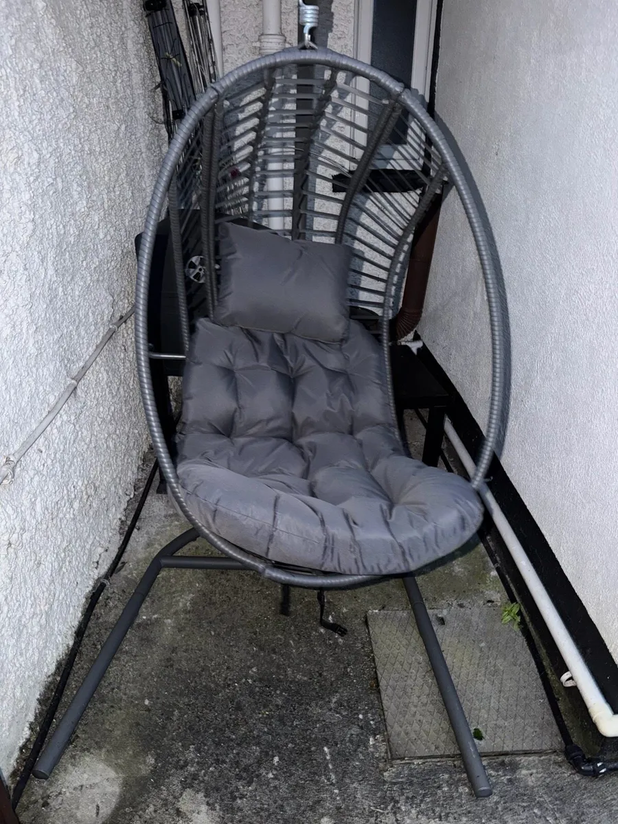 Egg chair - Image 3