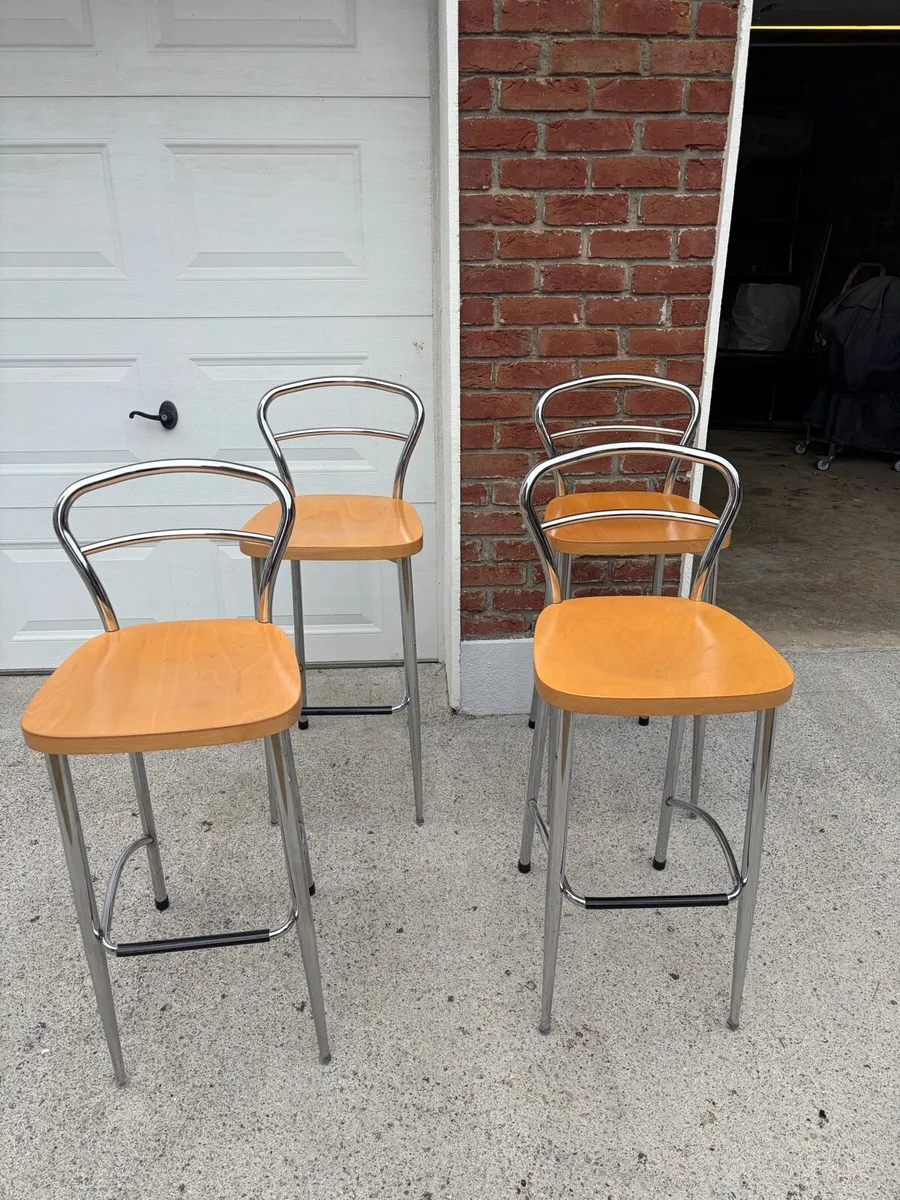 Bar stools - Image 1