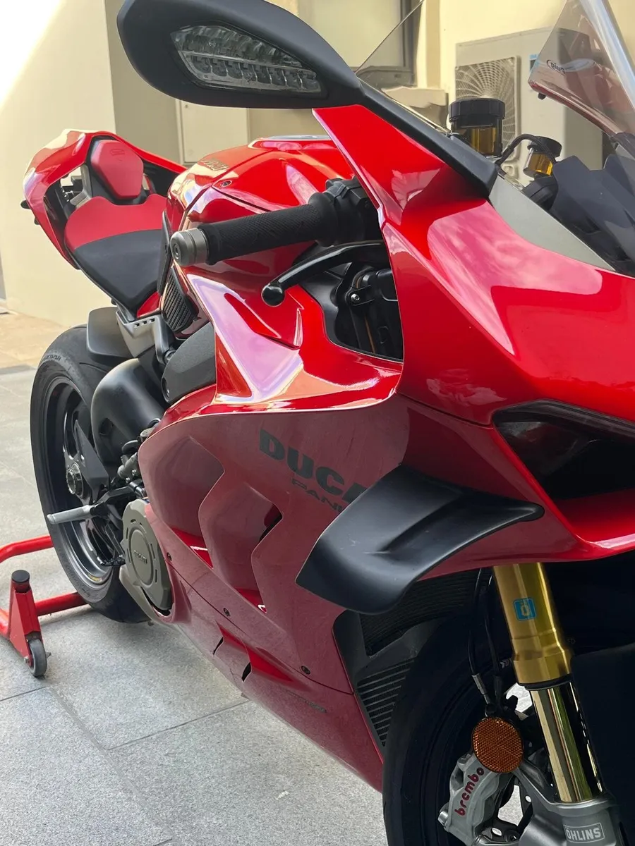 Ducati Panigale V4s - Irish Bike - 1 Owner - Image 2