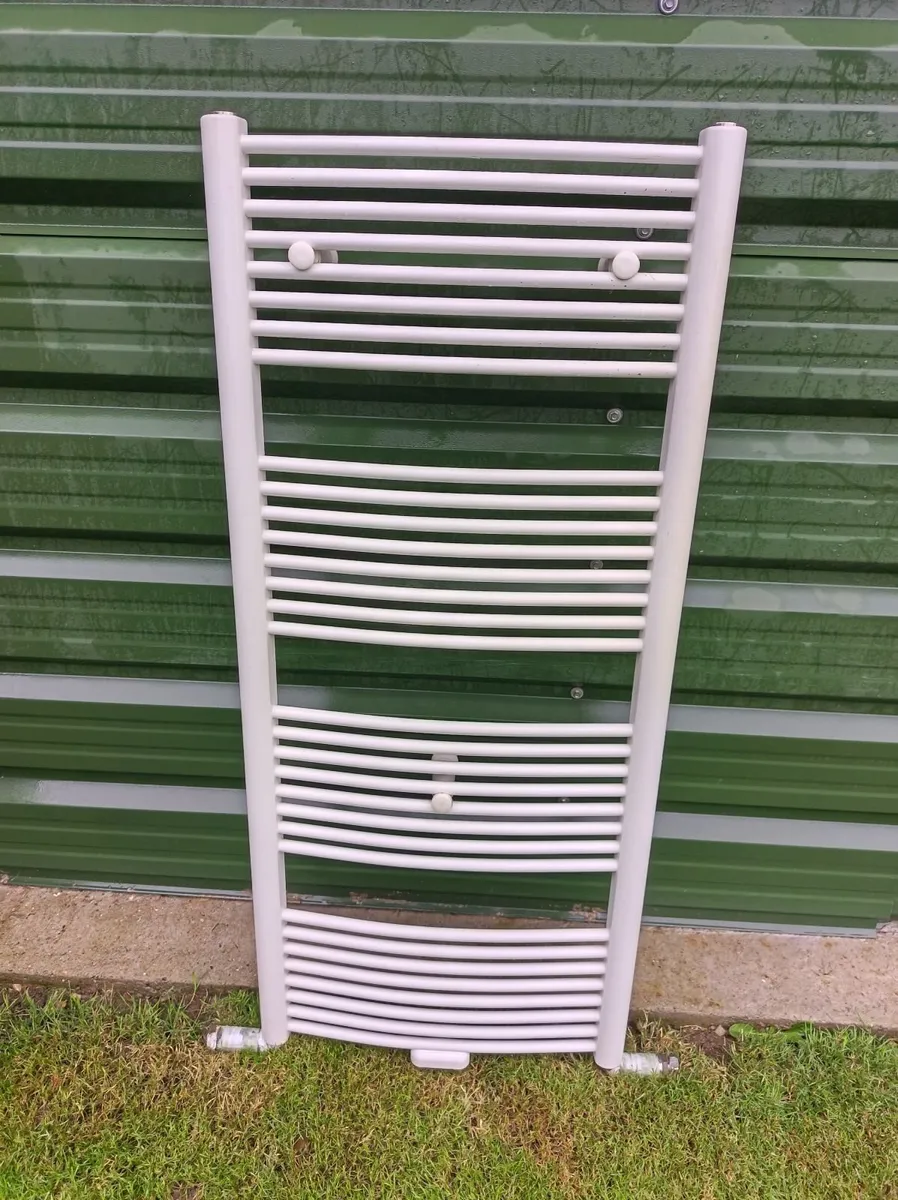 Towel radiator