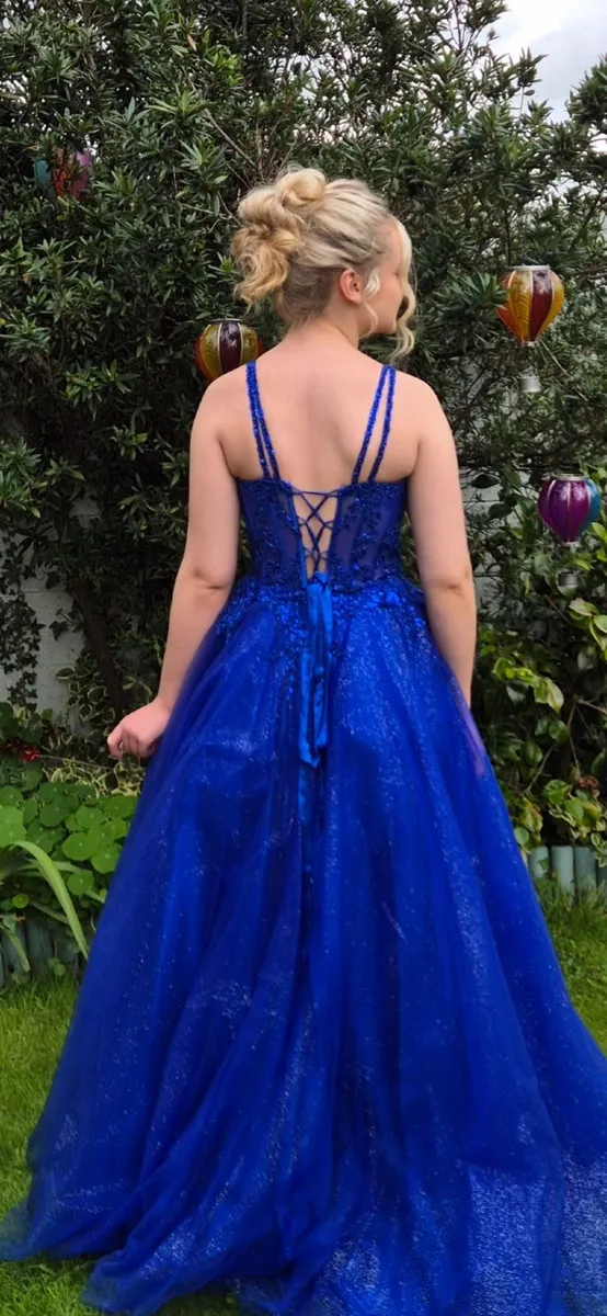Debs dress - Image 2
