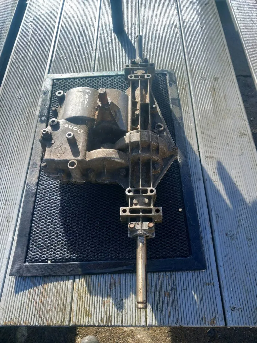 Countax/Westwood manual gearbox for sale - Image 2