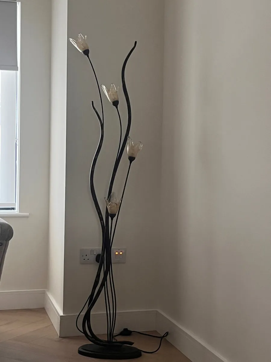 Matching set of lights for living room - Image 3