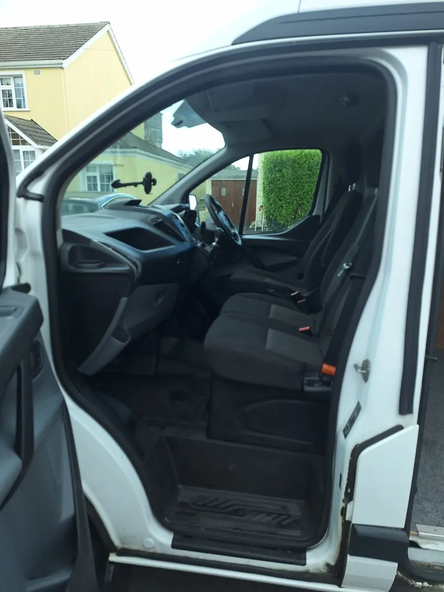 Ford Transit Custom 2016 - Image 2