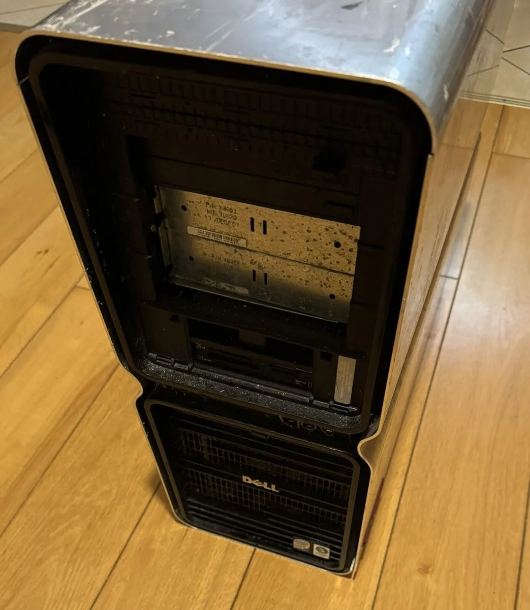 Vintage Dell XPS 720 Desktop Tower - Image 2