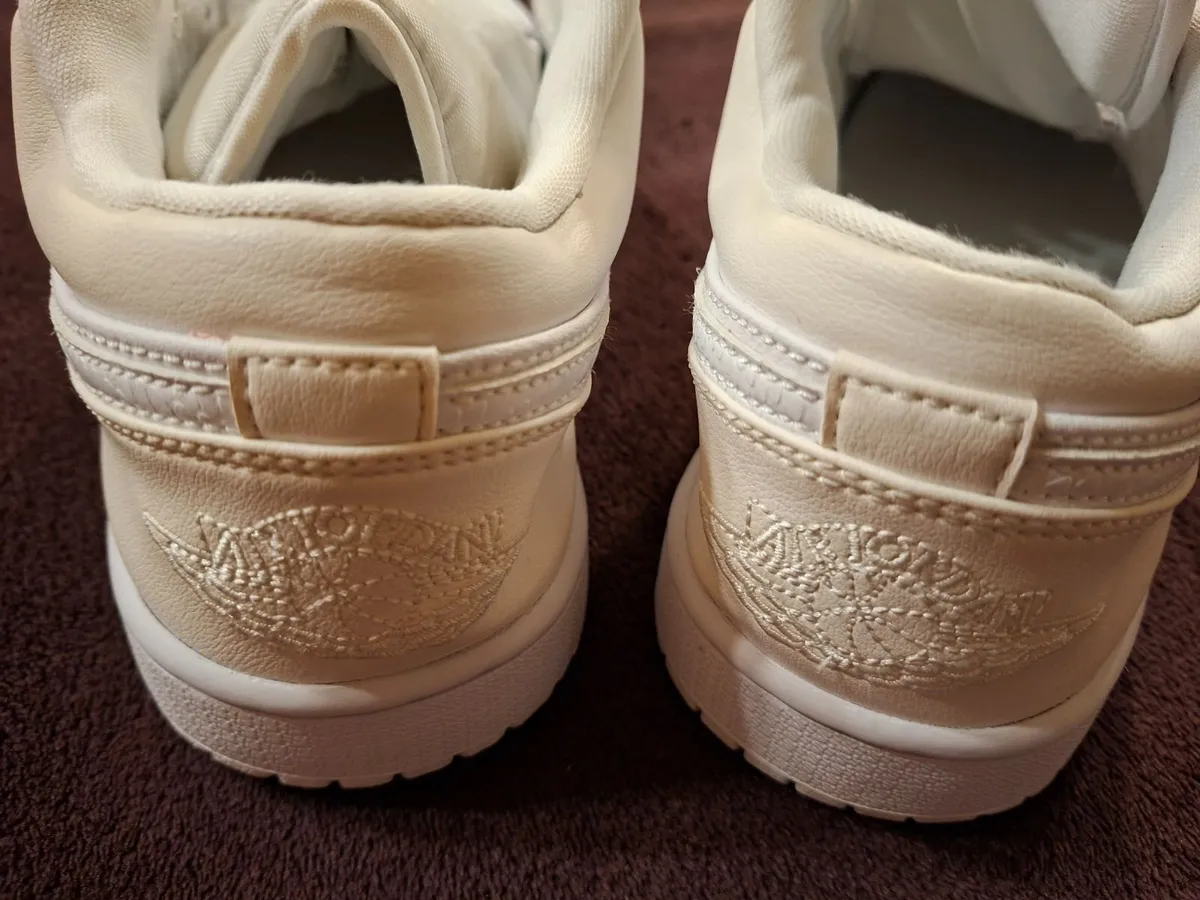 Nike Air Jordan 1 Low Triple White Womens Trainers - Image 2