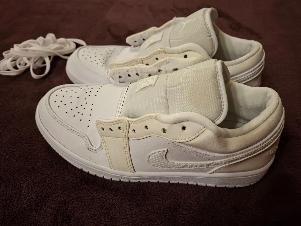 Nike Air Jordan 1 Low Triple White Womens Trainers - Image 3