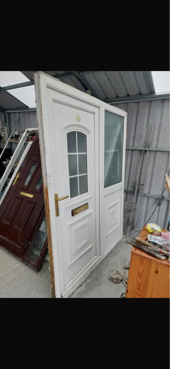 ✳️ HIGH QUALITY UPVC FRONT DOOR WITH SIDE LIGHT