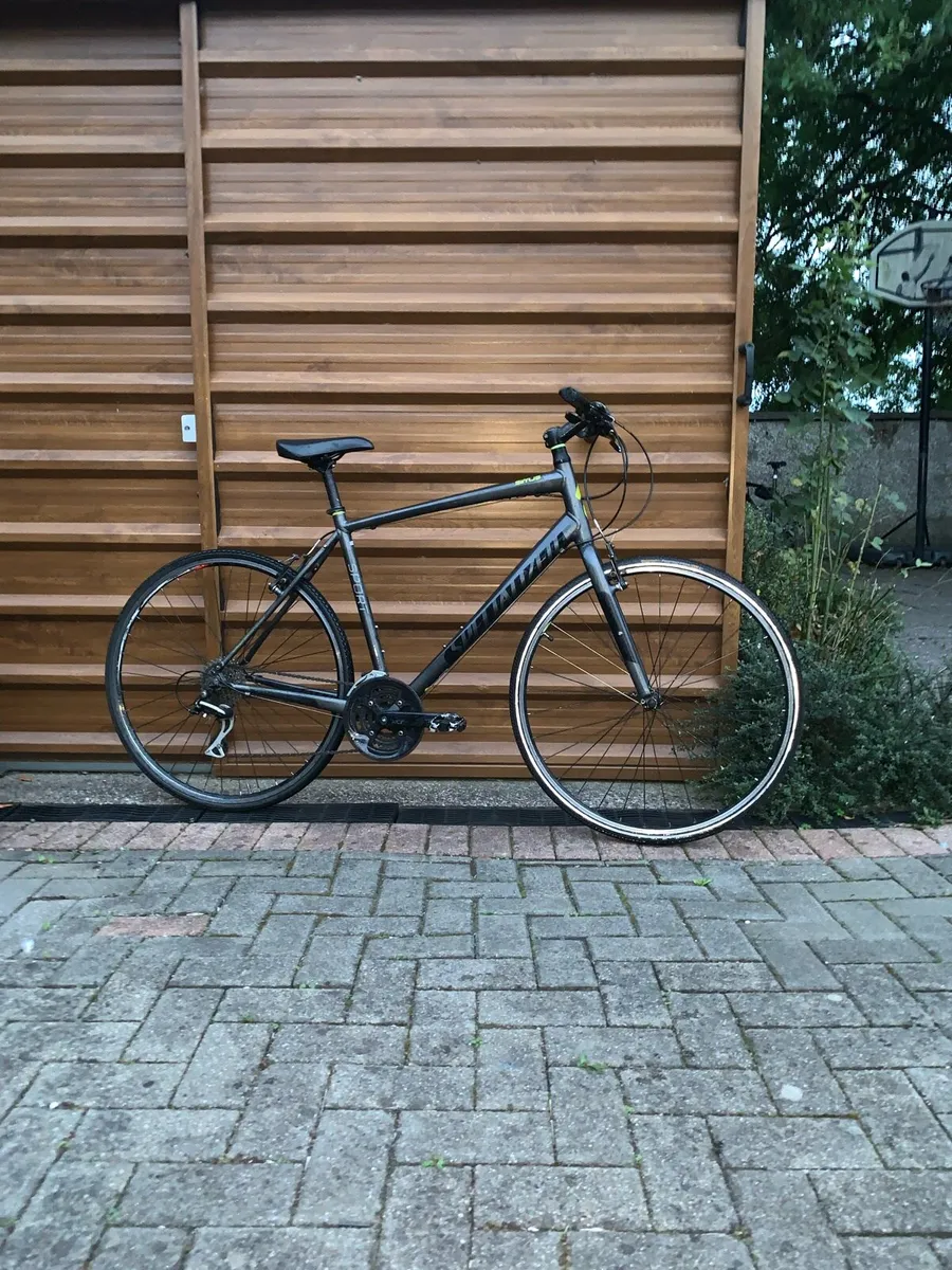 Specialized Sirrus Hybrid Bike - Image 1