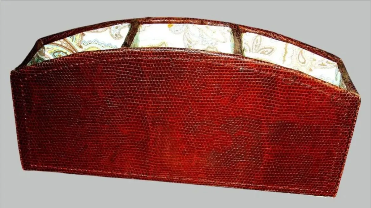 Pristine Vintage Harrods Leather Desk Organiser - Image 2