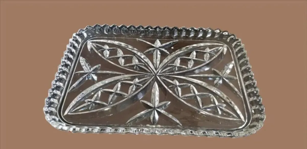 Pristine Vintage Cut Glass Vanity/Serving Tray - Image 2