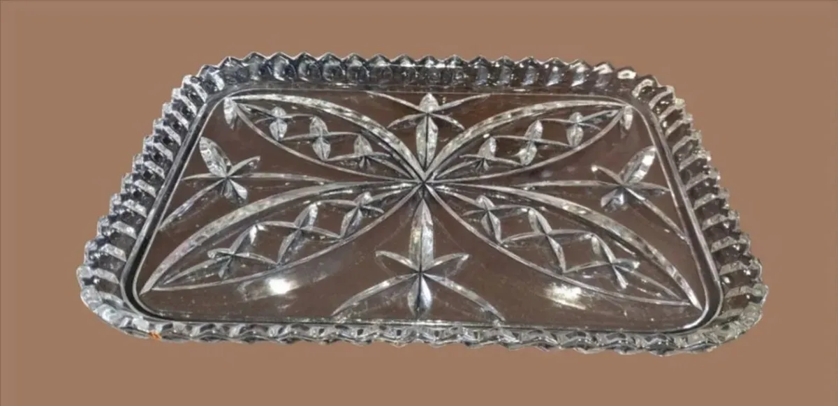 Pristine Vintage Cut Glass Vanity/Serving Tray - Image 3