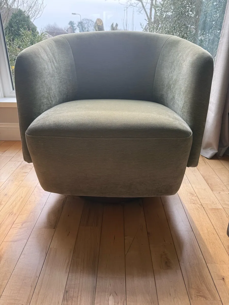 Swivel Arm Chair - Image 1