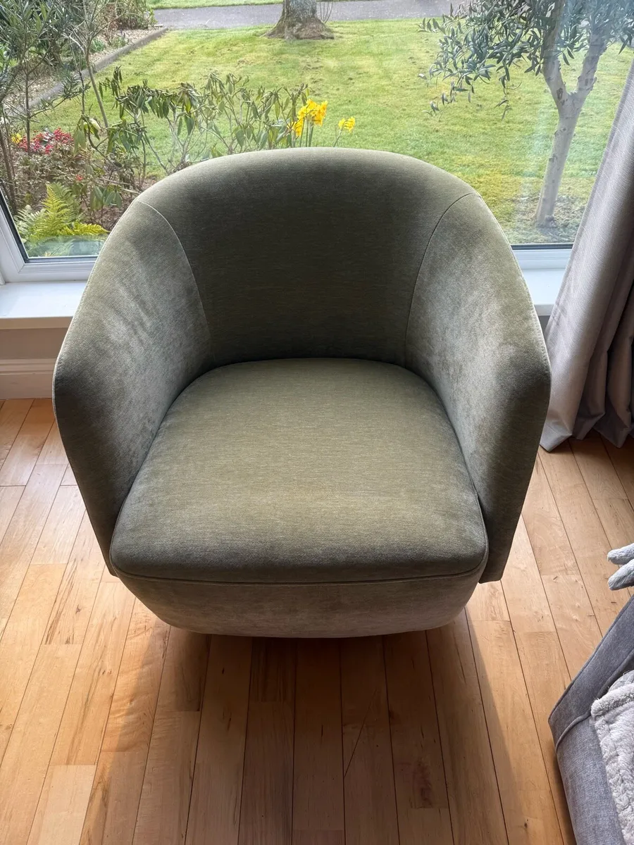 Swivel Arm Chair - Image 2