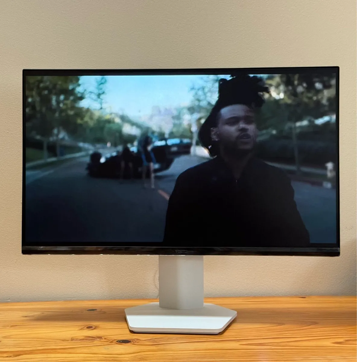 Monitor - Image 2