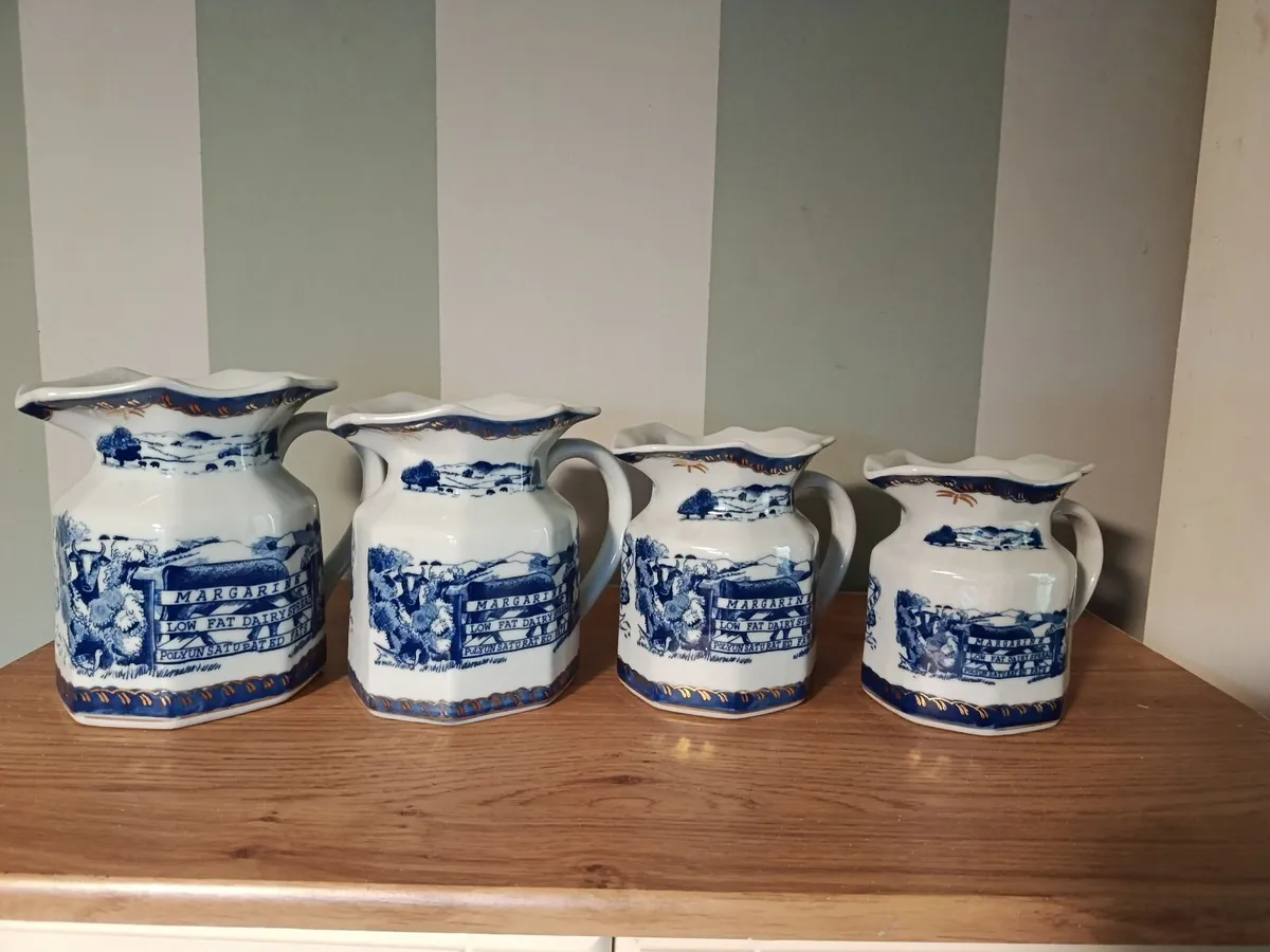VINTAGE VICTORIA WARE IRONSTONE – SET OF 4 - Image 1
