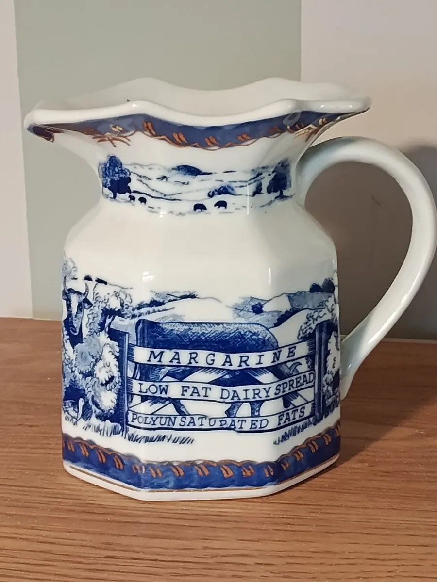 VINTAGE VICTORIA WARE IRONSTONE – SET OF 4 - Image 2
