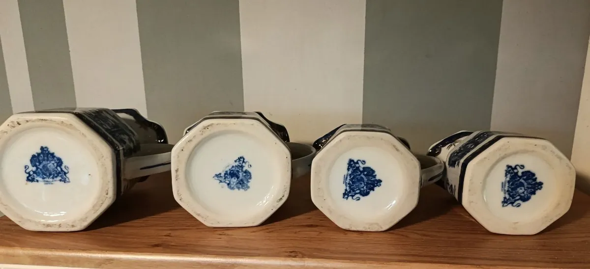 VINTAGE VICTORIA WARE IRONSTONE – SET OF 4 - Image 4