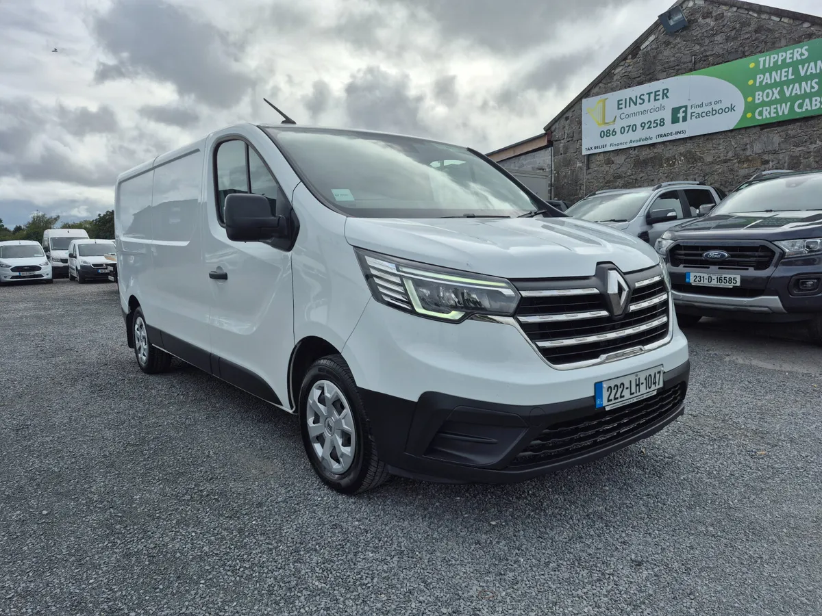 RENAULT TRAFIC BUSINESS + INCLUDES VAT - Image 1