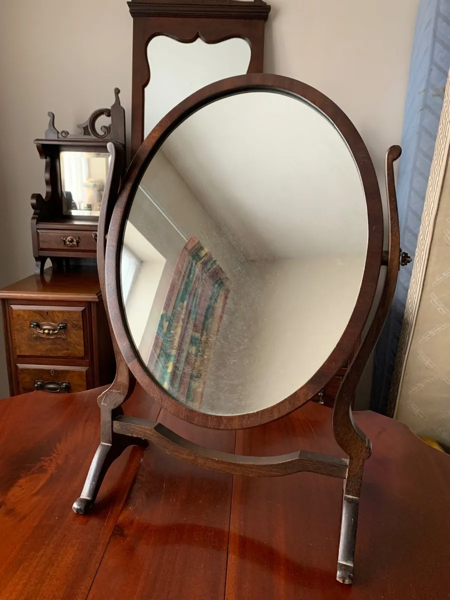 Mahogany dressing table mirror