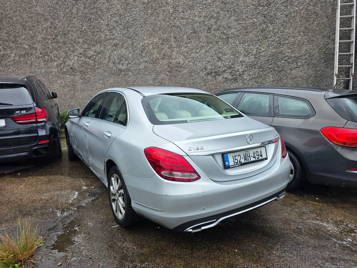 2015 Mercedes Benz c180 Bluetec - Image 4