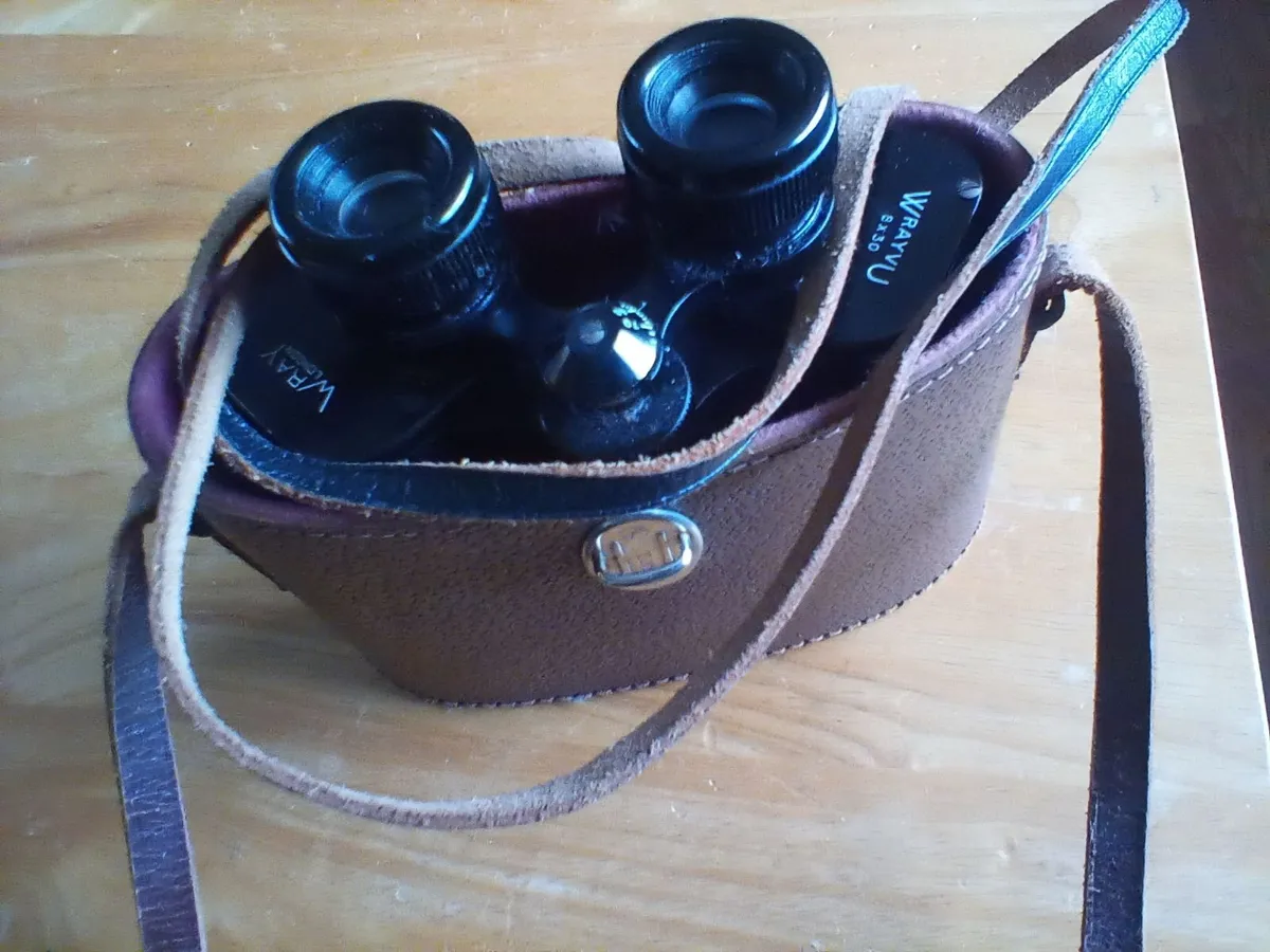 Vintage binoculars - Image 3