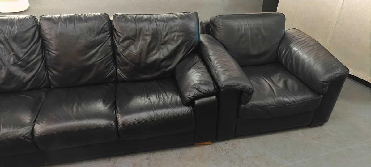 3+1+1 Black Leather Suite - Image 4