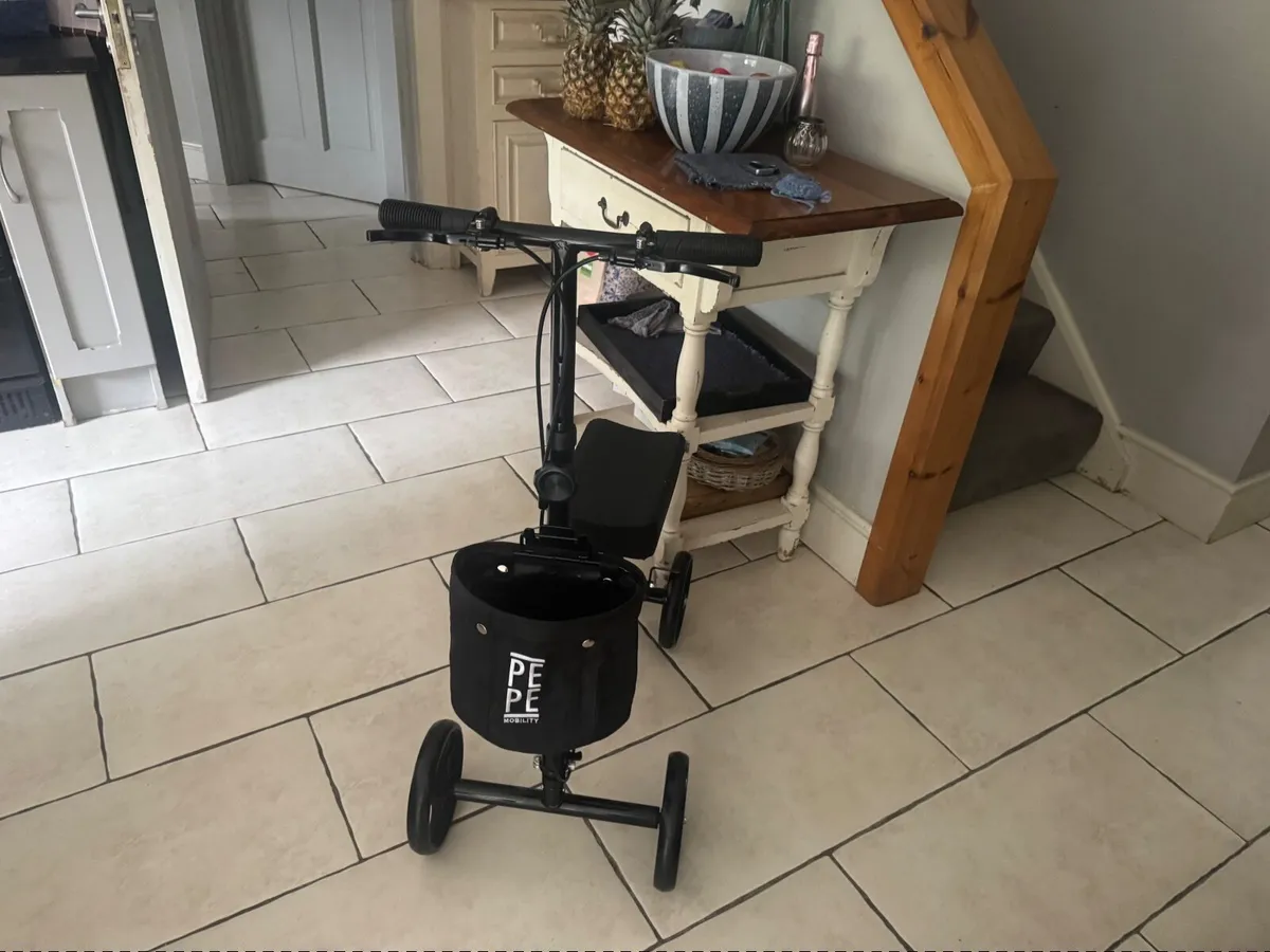 Knee scooter - Image 2