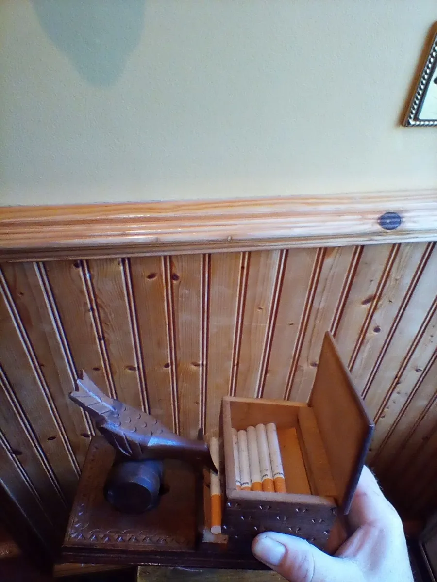 Old bird dispenser - Image 3